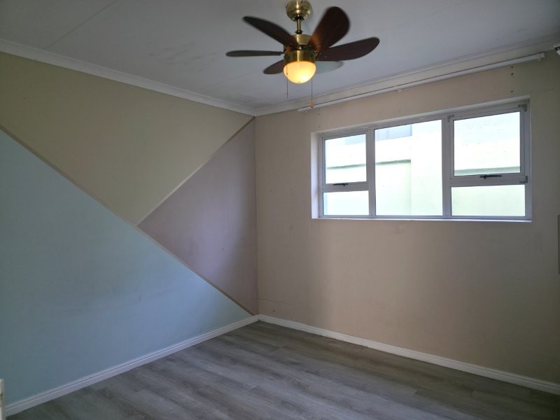 4 Bedroom Property for Sale in Aston Bay Eastern Cape